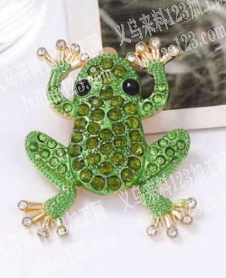 如图青蛙满钻饰品配件订单，寻找做这个青蛙