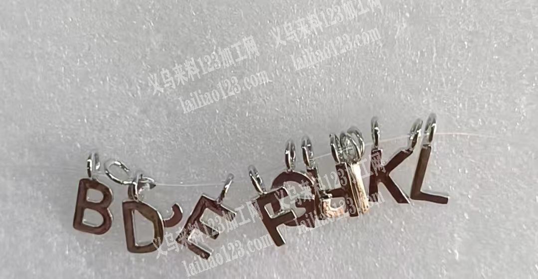 这个手链的手工活外发加工，饰品手工活外发