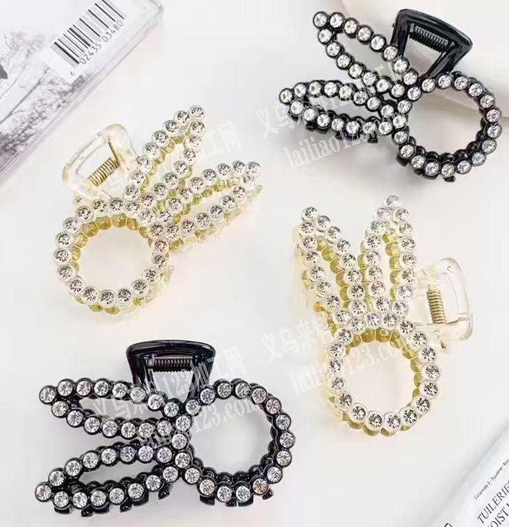 寻找生产塑料兔耳朵发夹的工厂，抓夹订单，