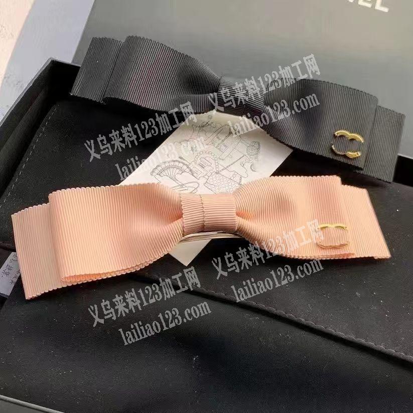 手工布艺蝴蝶结发夹订单，如图，织带款式的