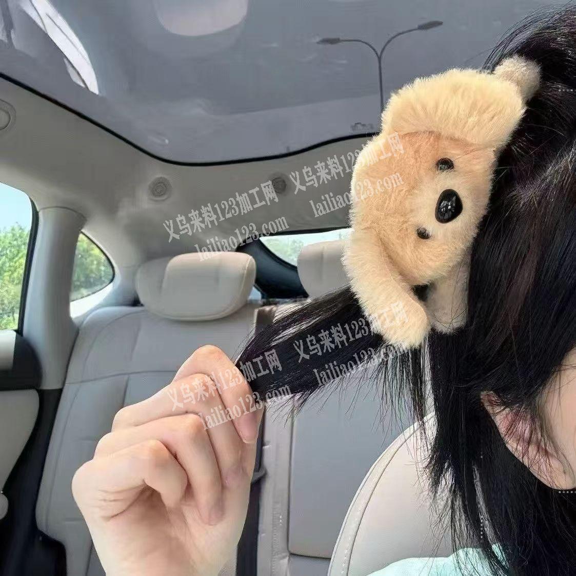 狗狗小金毛抓夹鲨鱼夹订单。寻找专业做这个