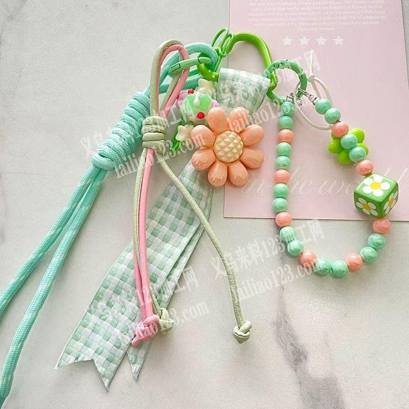 这个钥匙扣上面的挂绳有订单，寻找专业做这