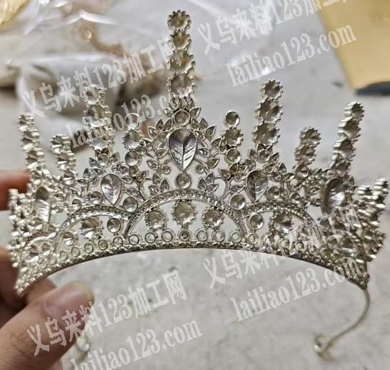 合金皇冠订单，。如图。寻找专业做黄金皇冠