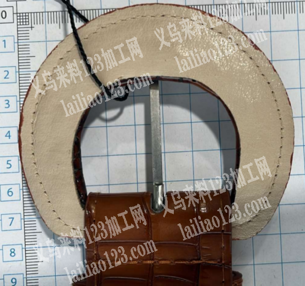 寻找生产附图扣头的工厂，请联系详谈，有订