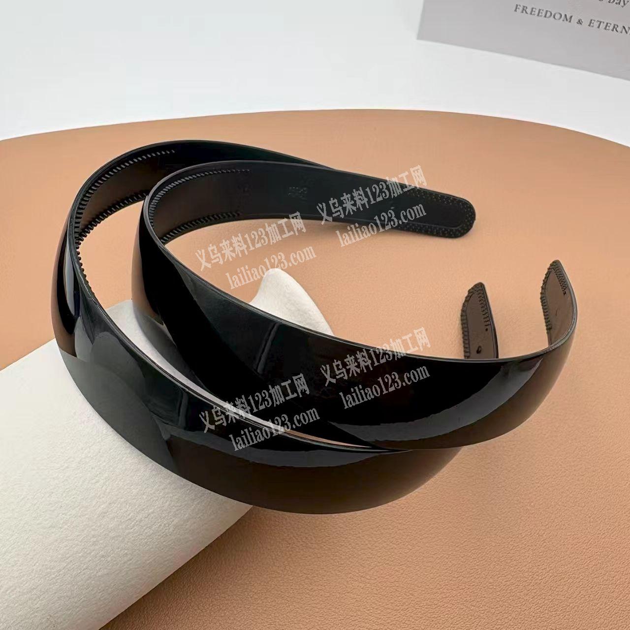 这个塑料头箍是注塑的，寻找哪家能做这种注