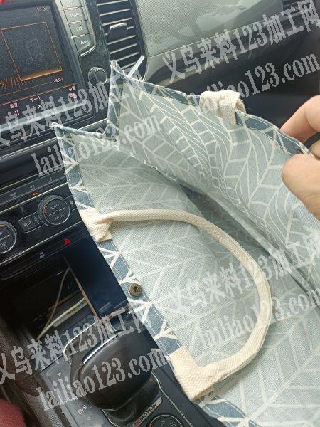 40❌32厘米25800个，现金时间一个