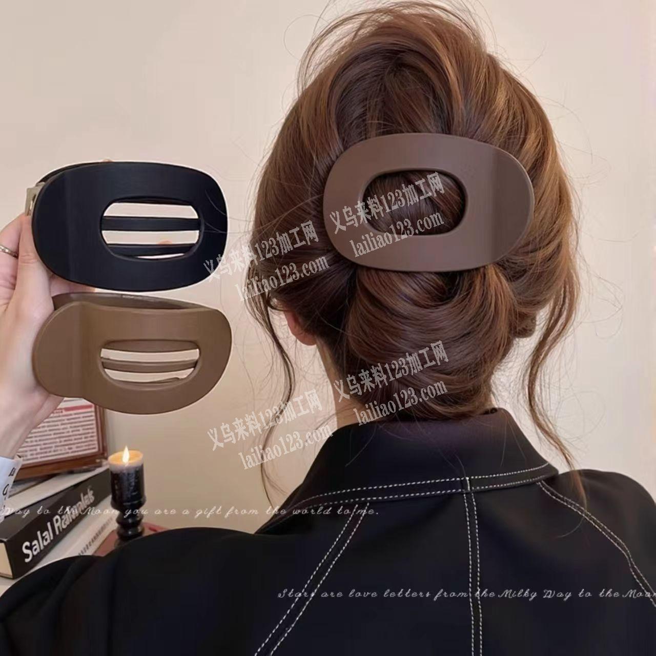 30-40万的塑料发夹订单，如图，寻找专