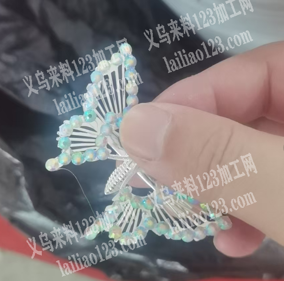 蝴蝶上面点钻外发加工《300万点钻》寻找