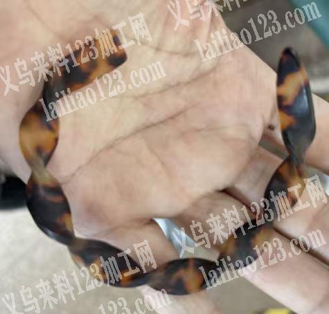 【定型外发加工】寻找专业做饰品定性的，有