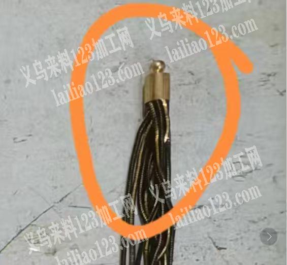 粘胶水的手工活，粘项链的帽头，寻找会做的