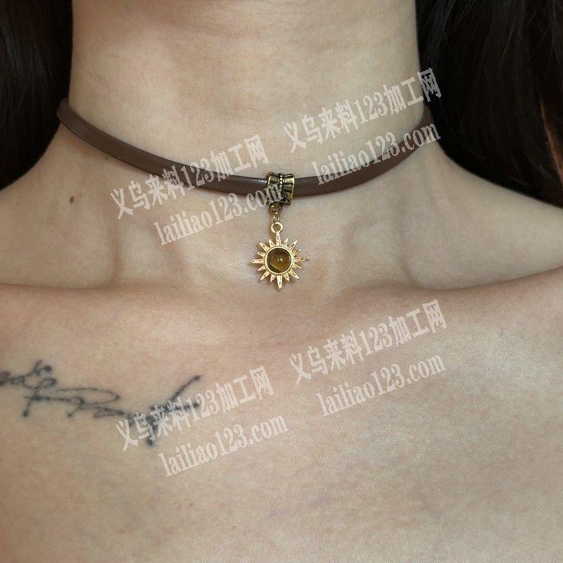 采购合金配件，如图项链吊坠，现货，找供应