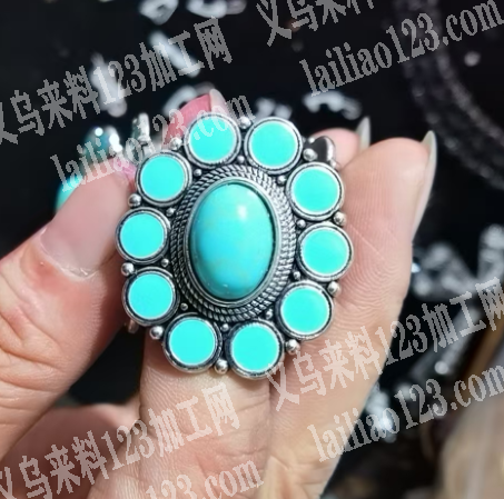 合金的，这个配件，寻找压铸的工厂，请联系