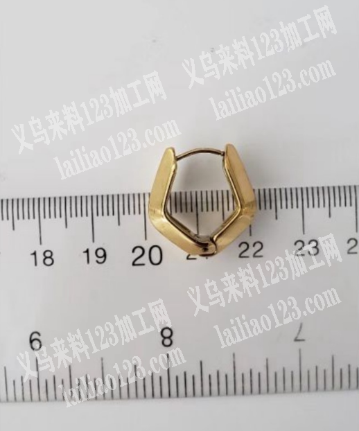 合金耳扣订单，如图，寻找专业做合金耳扣的