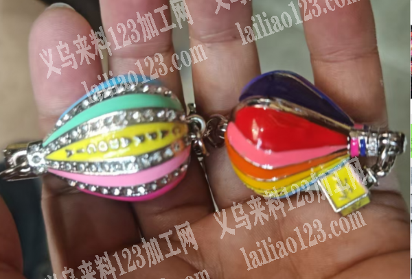 ·合金饰品滴油外发加工，长期合作。找能画