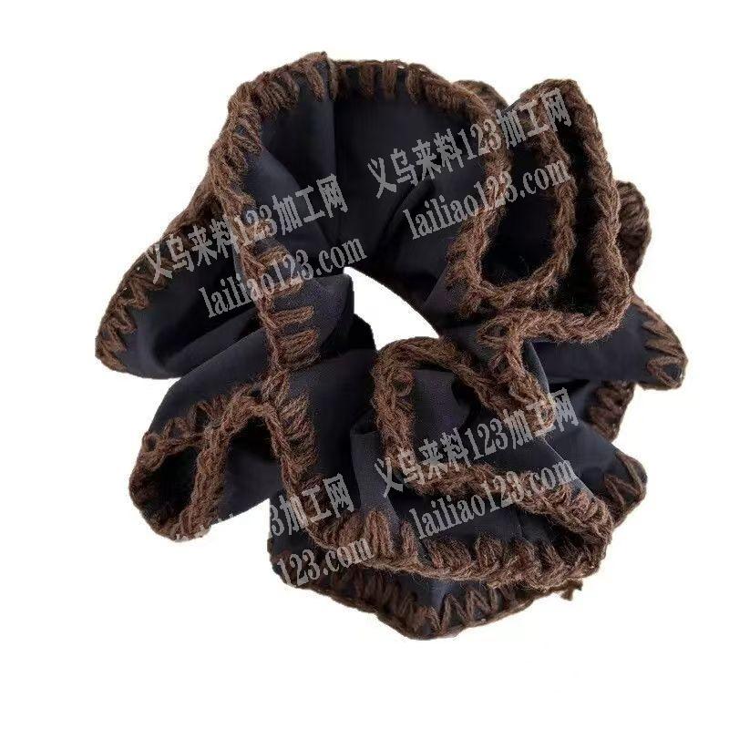 这个发圈上面，毛线锁边这种工艺哪家能做？