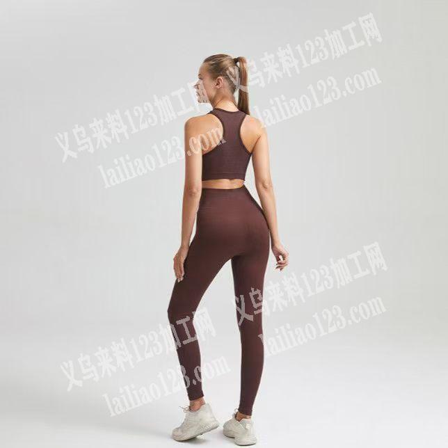 寻找可以做瑜伽裤的工厂。能做好的联系、毛