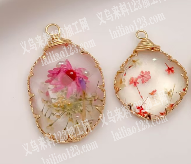 寻找专业做这个吊坠包边的加工厂，饰品包边