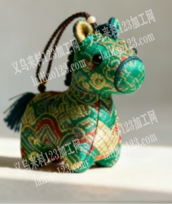 公仔挂件外发加工【常年做】发外地做要求：