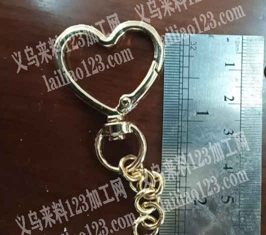 如图爱心桃钥匙扣订单，寻找源头工厂，请联