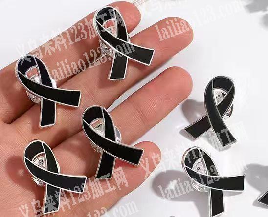 老板委托寻找：大量合金胸针订单，如图，找