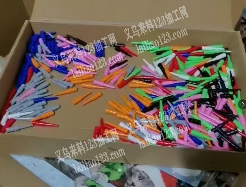 如图，寻找塑料颗粒厂家，有货的联系我，需