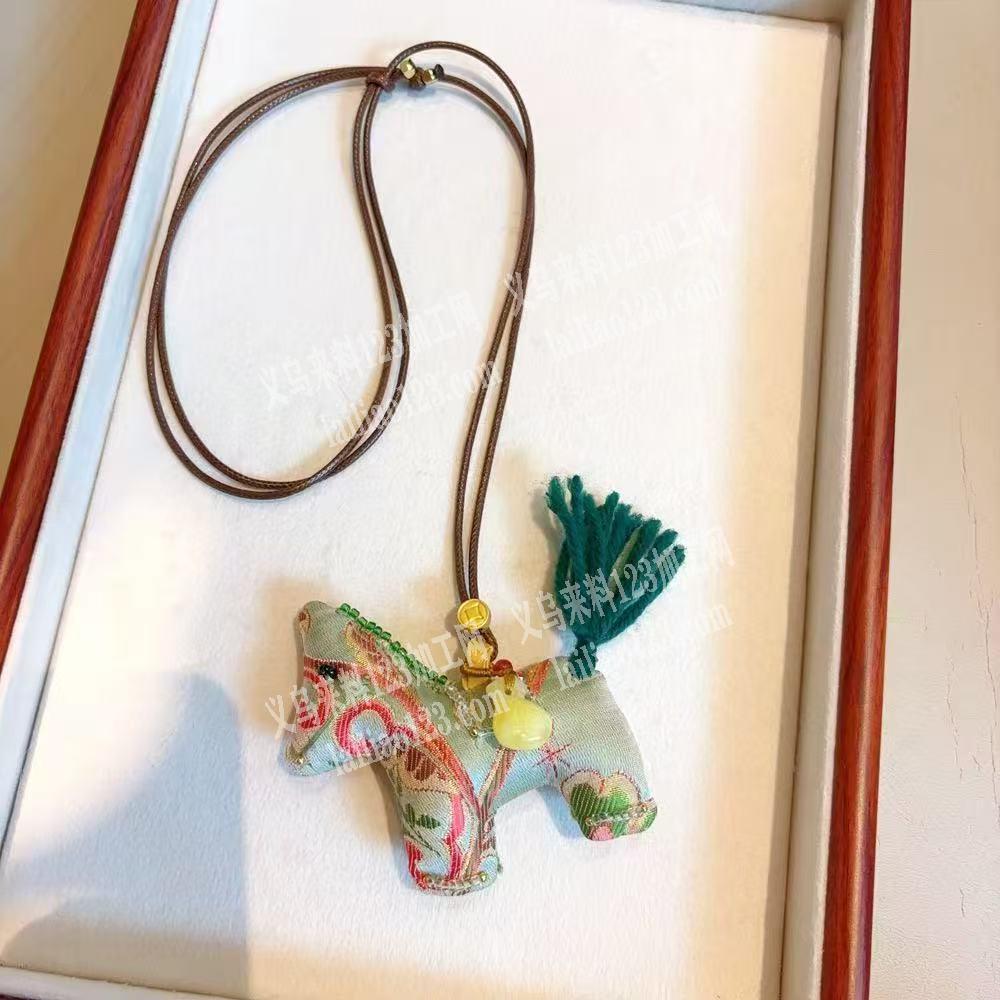 手工手缝的手工活外发，如图，小马外发加工