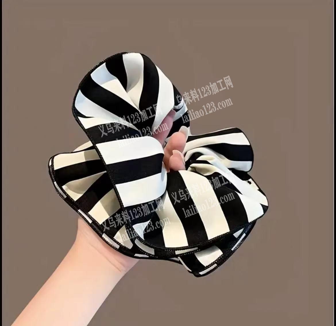 寻找专业做布艺发圈的工厂合作，请联系详谈