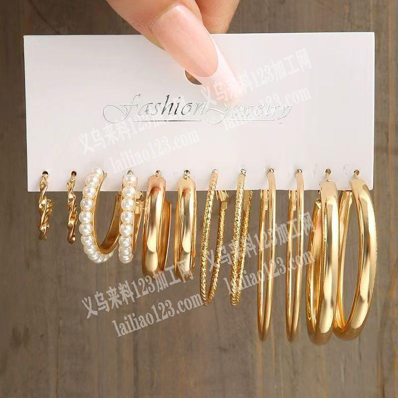 大量采购多卡耳环，有订单，采购现货，有的