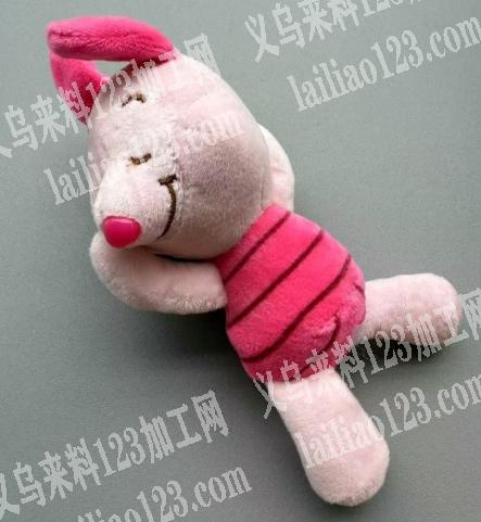 寻找专业做毛绒公仔的工厂，要成品，要现货