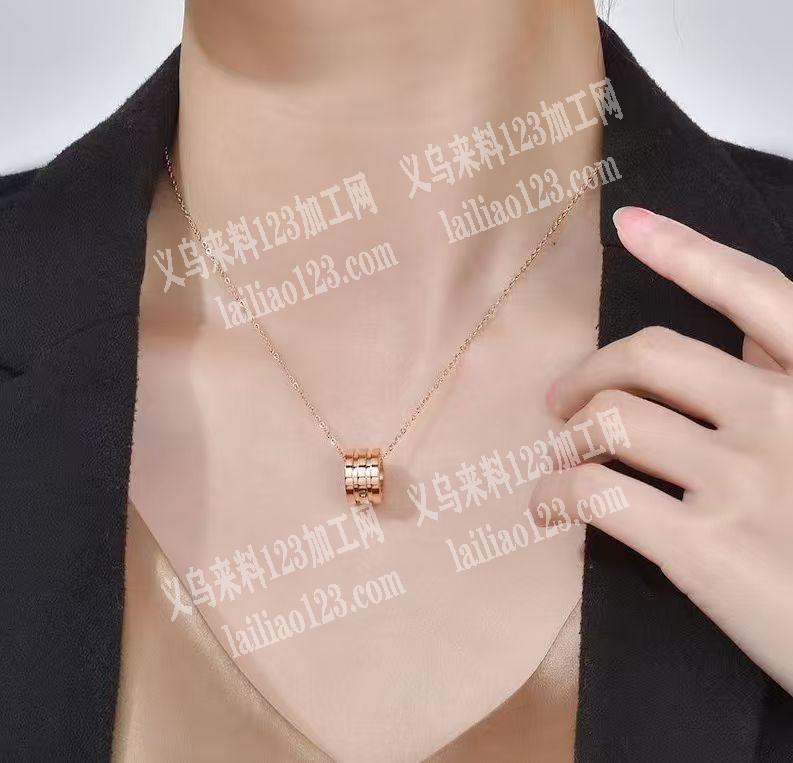 钛钢项链成品订单，如图，寻找专业做钛钢项