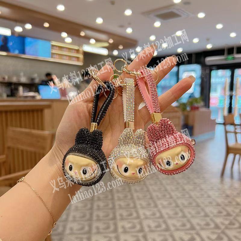 公仔粘爪链的手工活外发加工，寻找会做的手