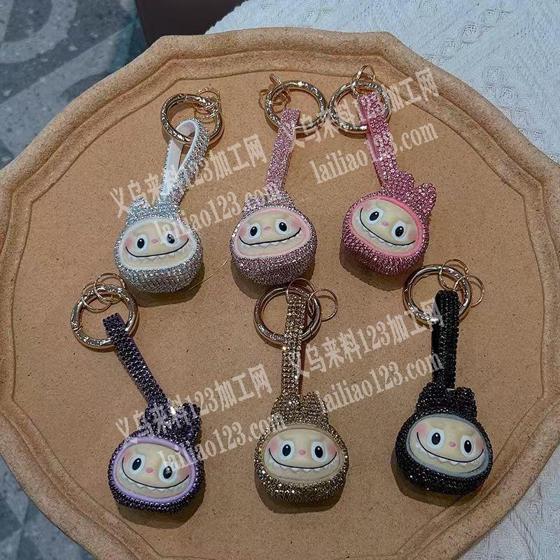 公仔粘爪链的手工活外发加工，寻找会做的手