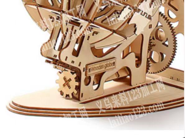 木制品拼接组装类的玩具订单，如图，寻找源