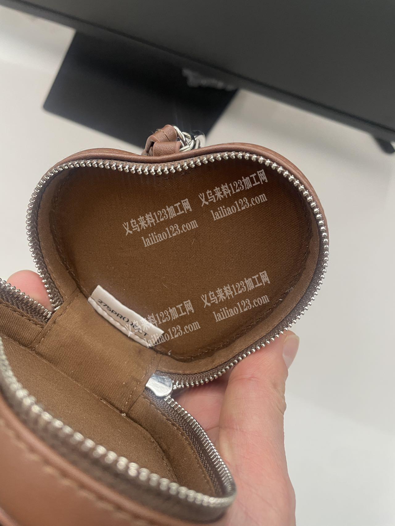 【皮革小包。皮革包包挂件订单，箱包订单外