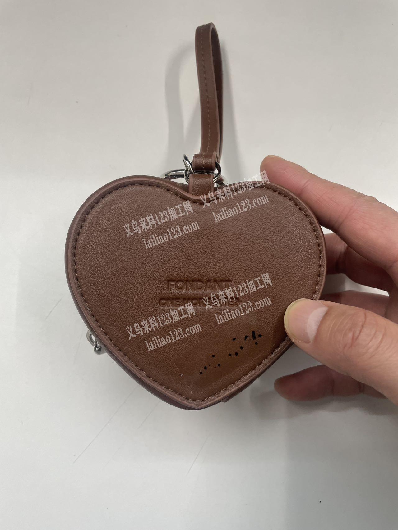 【皮革小包。皮革包包挂件订单，箱包订单外