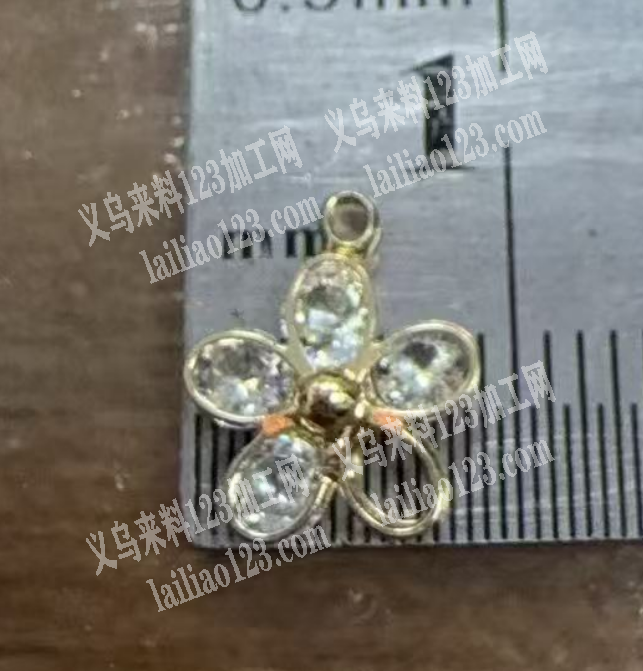 1公分挂坠订单，量大，如图，寻找厂家，请