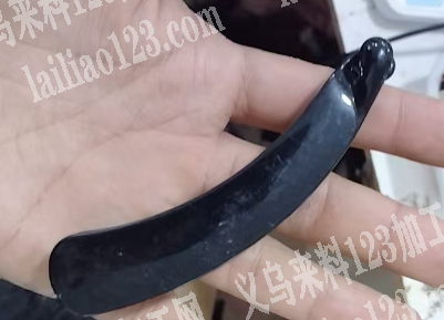 塑料发夹订单，香蕉夹订单，如图，寻找工厂