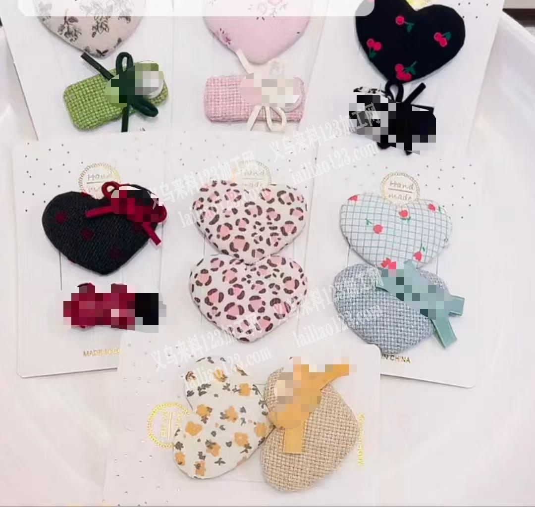 寻找做这种发夹的厂家，我这边提供布料，其