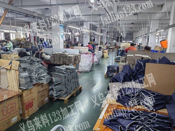 本厂专业生产，承接棉被袋，收纳袋，加工