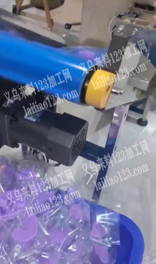 【类似糖果包装封口那种】大量包装的加工活