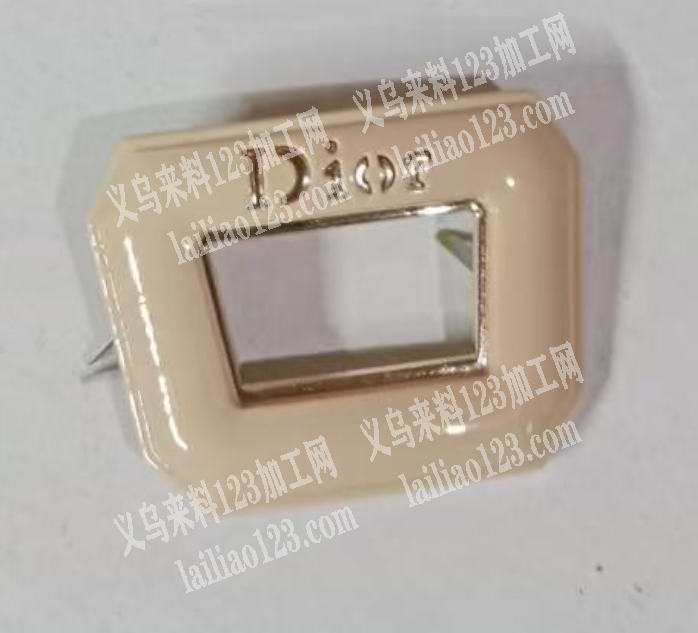 公司塑料鞋扣订单外发，寻找生产如图塑料材