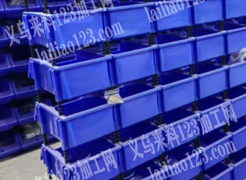 塑料框子处理。如图，