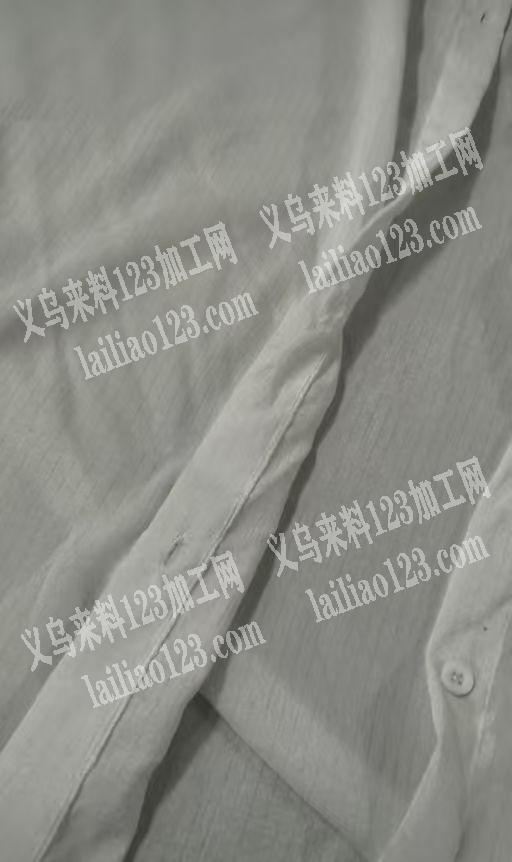 如图。三千件拷边衣服外发，能立马上手的联