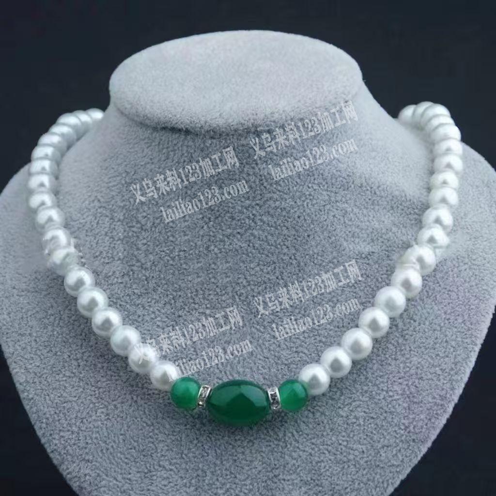 穿珠子做项链的手工活外发，如图，寻找会做