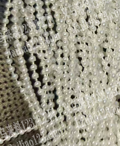 这个珍珠上面喷漆外发加工,必须专业。做珍