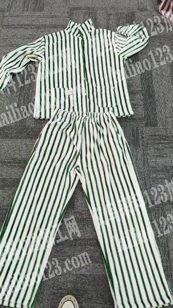 这类套装服装订单外发加工，寻找服装加工厂