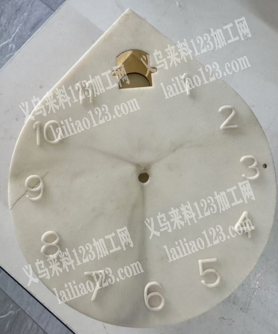 寻找文字热压黑色的加工厂有吗。请联系详谈