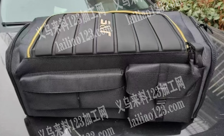 如图箱包订单外发，如图，类似的车载后备箱