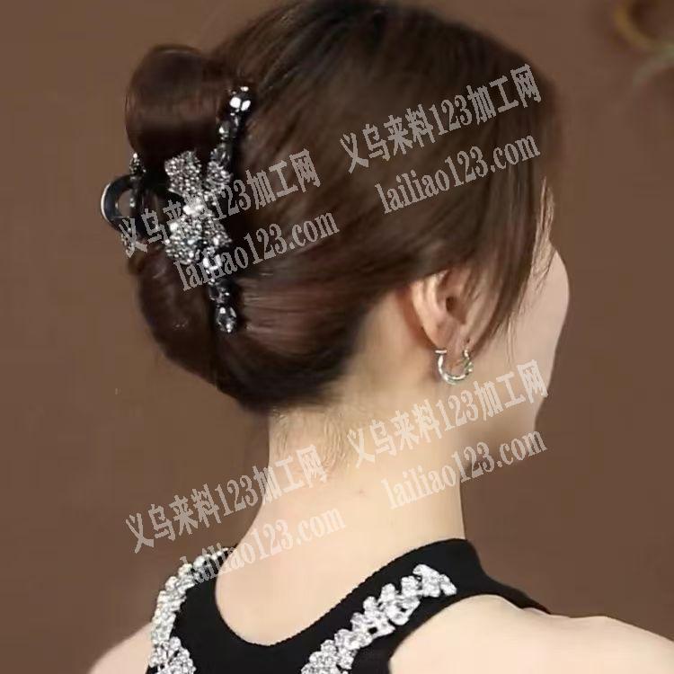 寻找抓夹成品工厂，有订单，如图，寻找厂家