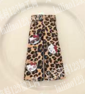 这小娃娃穿的微喇衣服，寻找专业做娃衣的工